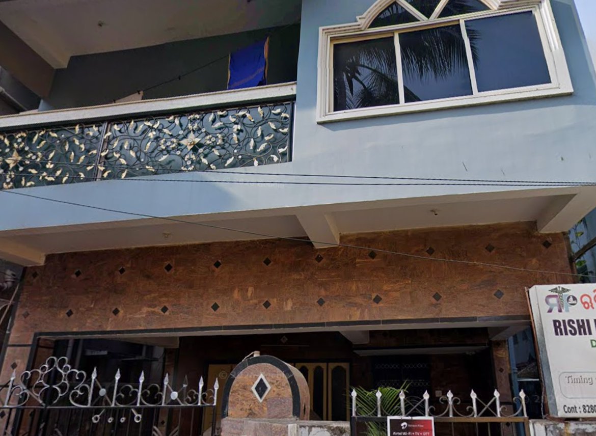 HDFC Bank Mangalabag Cuttack branch building with ornate iron gate